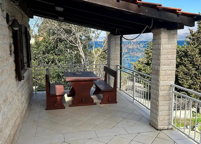 Apartman Dino Splitska