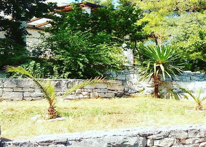 Dino Apartmán Splitska